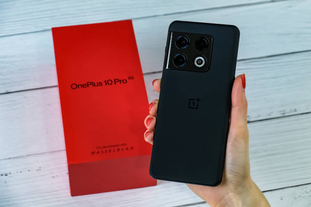 OnePlus 10 Pro vs Google Pixel 6 Pro: Your phone options compared